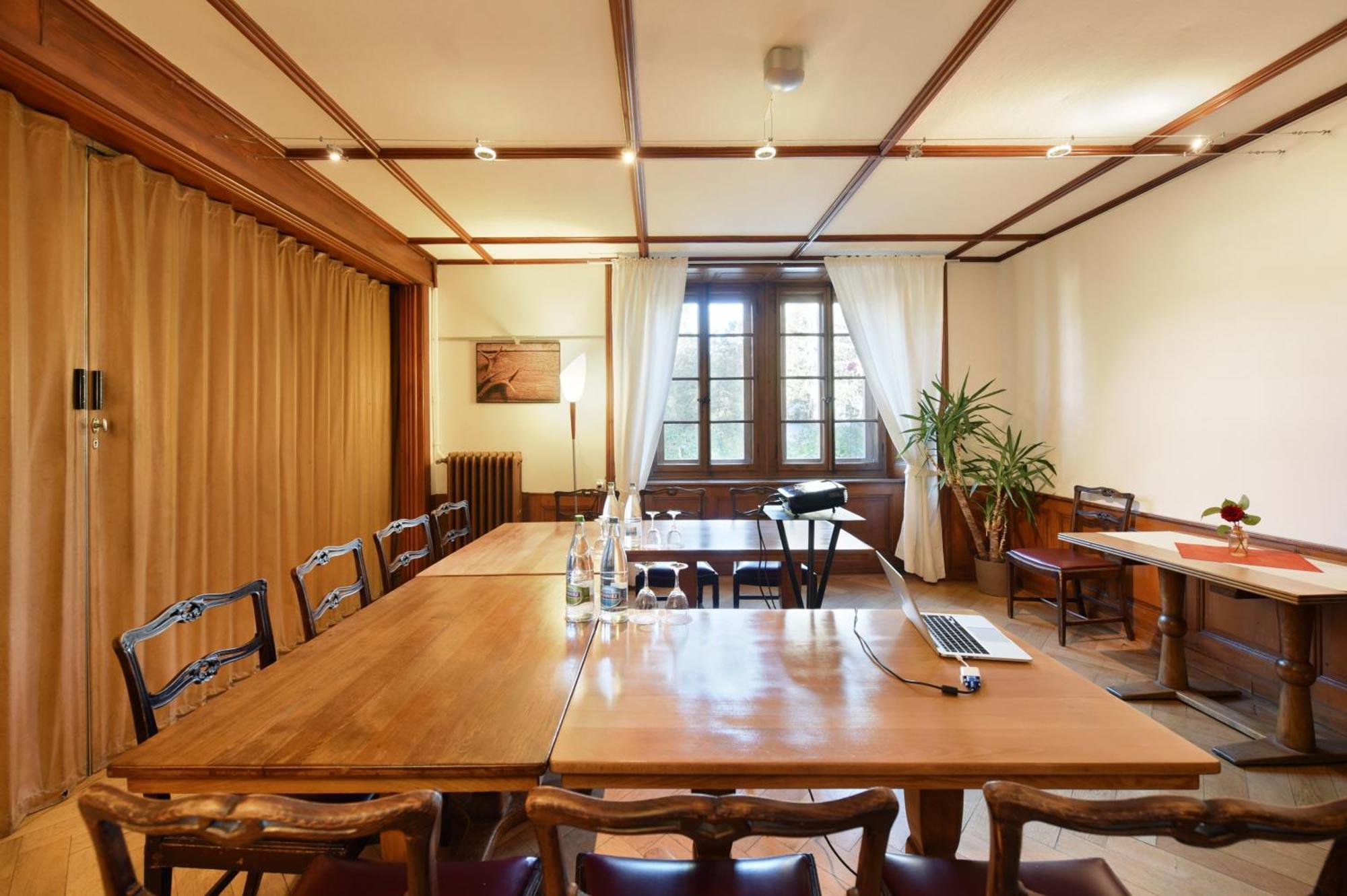 Hôtel de l'Aigle Couvet Extérieur photo