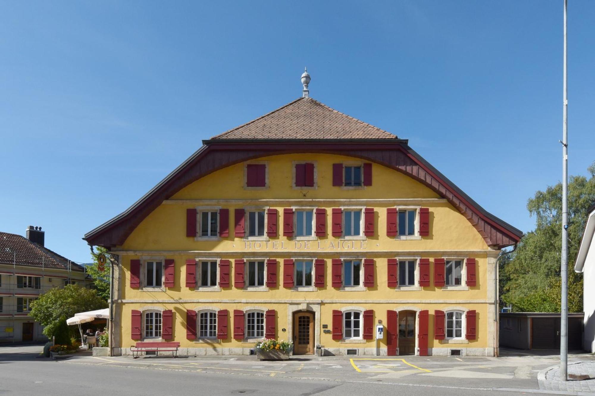 Hôtel de l'Aigle Couvet Extérieur photo
